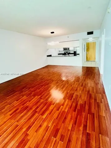 1200 Brickell Bay Drive Miami FL 33131