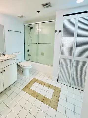 1200 Brickell Bay Drive Miami FL 33131