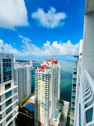 1200 Brickell Bay Drive Miami FL 33131