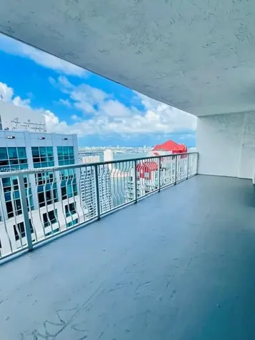 1200 Brickell Bay Drive Miami FL 33131