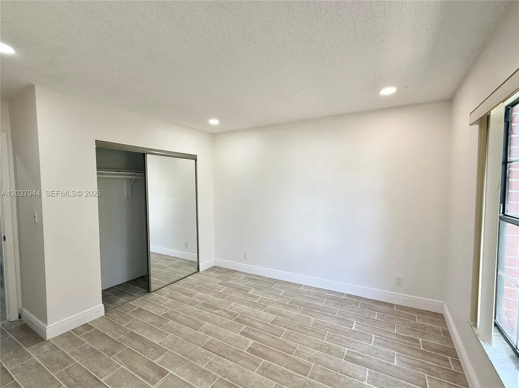 9788 NW 3rd Manor Coral Springs FL 33071