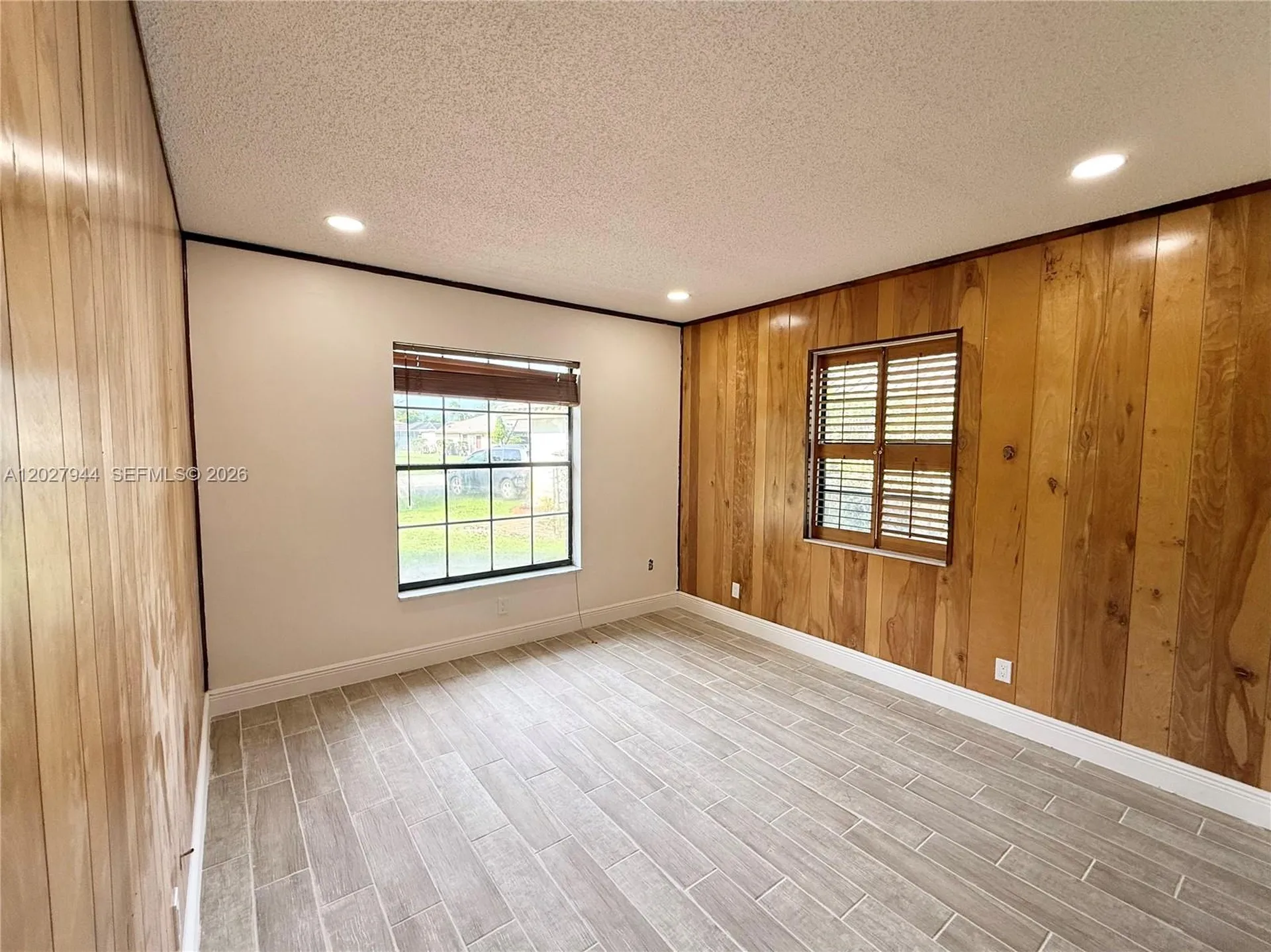 9788 NW 3rd Manor Coral Springs FL 33071