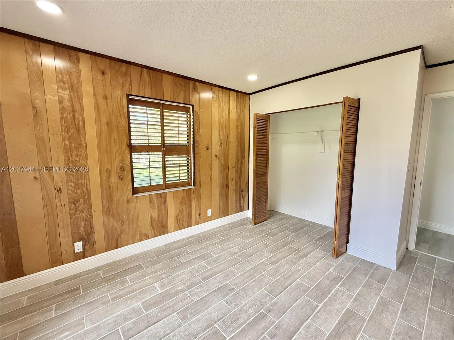 9788 NW 3rd Manor Coral Springs FL 33071