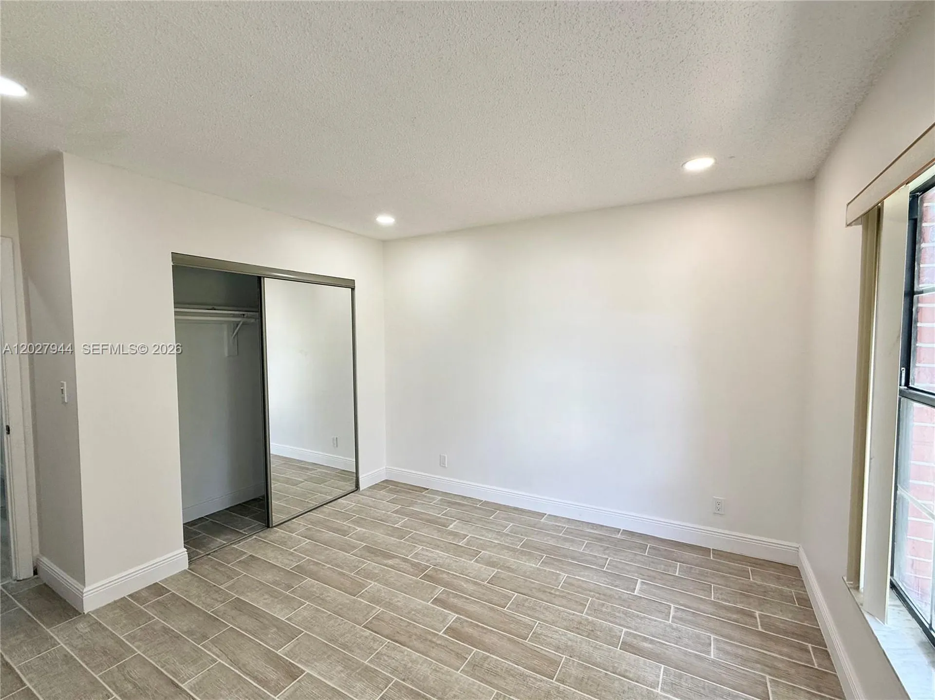 9788 NW 3rd Manor Coral Springs FL 33071