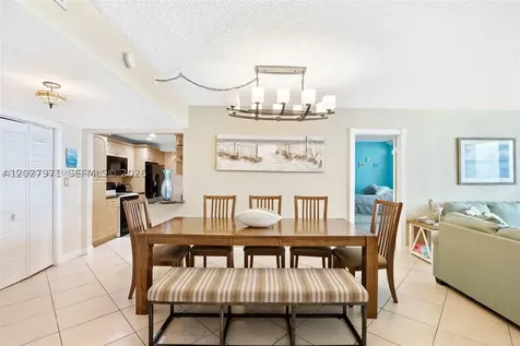 5401 Collins Avenue Miami Beach FL 33140