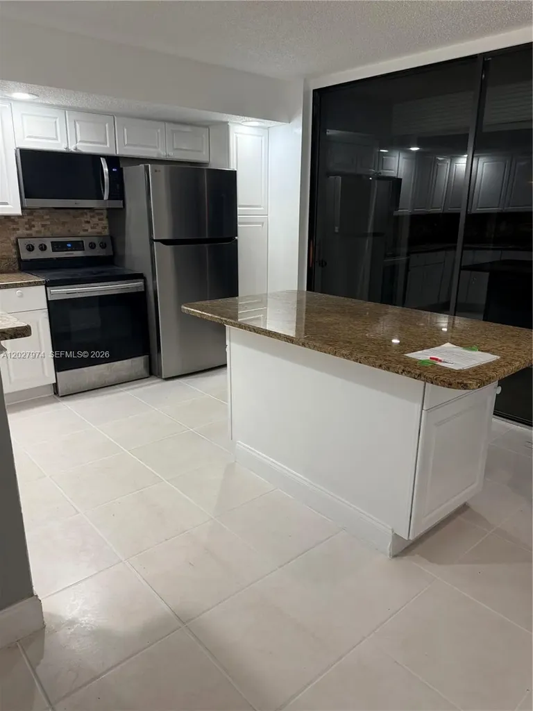 5220 Las Verdes Circle Delray Beach FL 33484