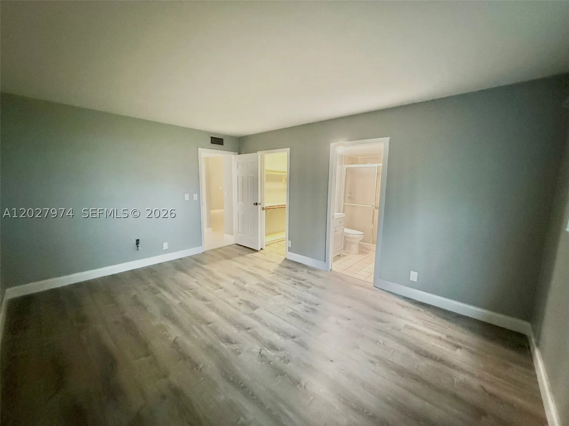 5220 Las Verdes Circle Delray Beach FL 33484