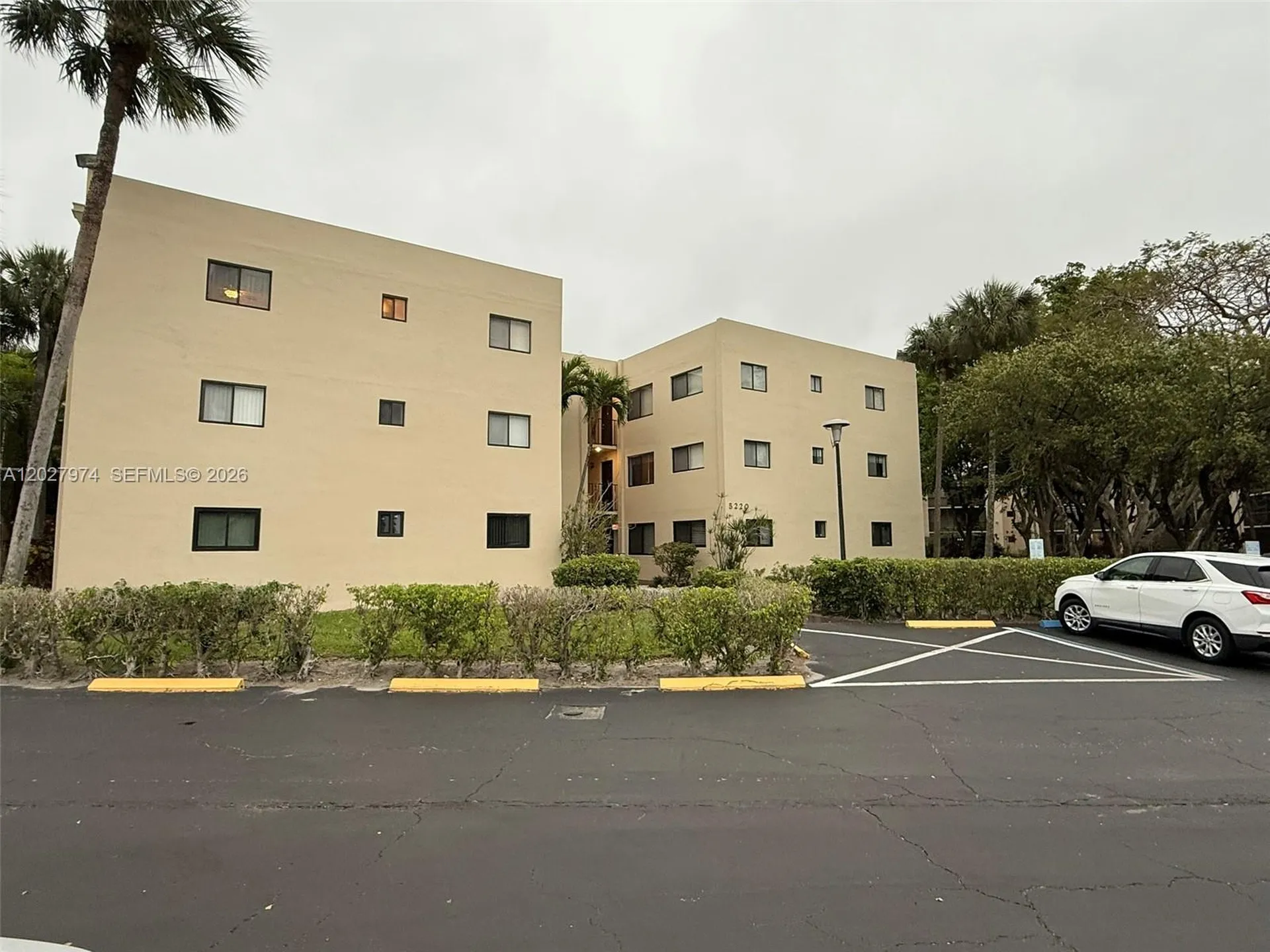 5220 Las Verdes Circle Delray Beach FL 33484