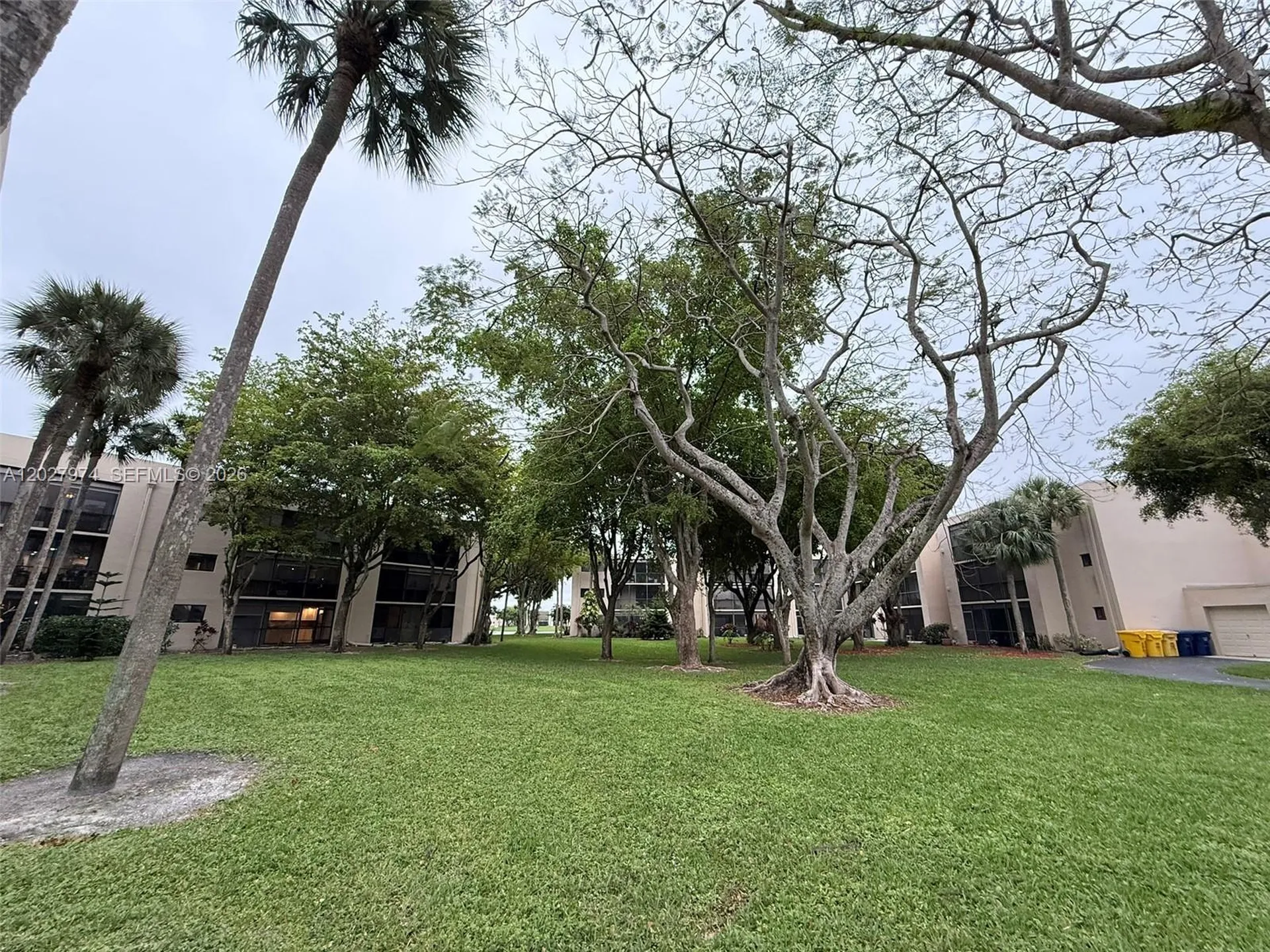 5220 Las Verdes Circle Delray Beach FL 33484