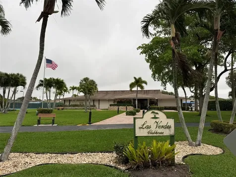 5220 Las Verdes Circle Delray Beach FL 33484