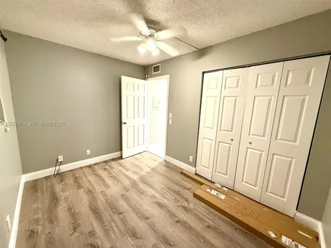 5220 Las Verdes Circle Delray Beach FL 33484