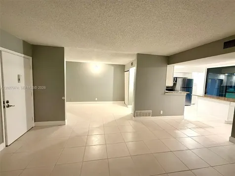 5220 Las Verdes Circle Delray Beach FL 33484