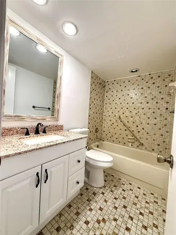 5220 Las Verdes Circle Delray Beach FL 33484