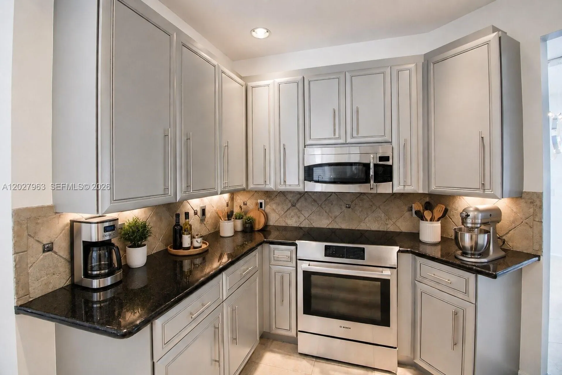 6646 NW 25th Terrace Boca Raton FL 33496