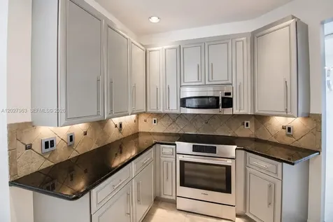 6646 NW 25th Terrace Boca Raton FL 33496