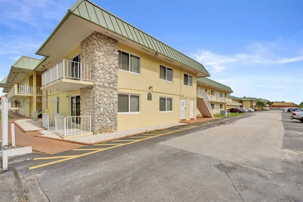 505 NW 177th Street Miami Gardens FL 33169