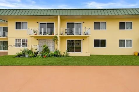 505 NW 177th Street Miami Gardens FL 33169