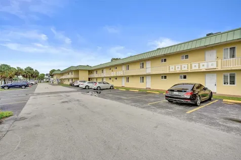505 NW 177th Street Miami Gardens FL 33169