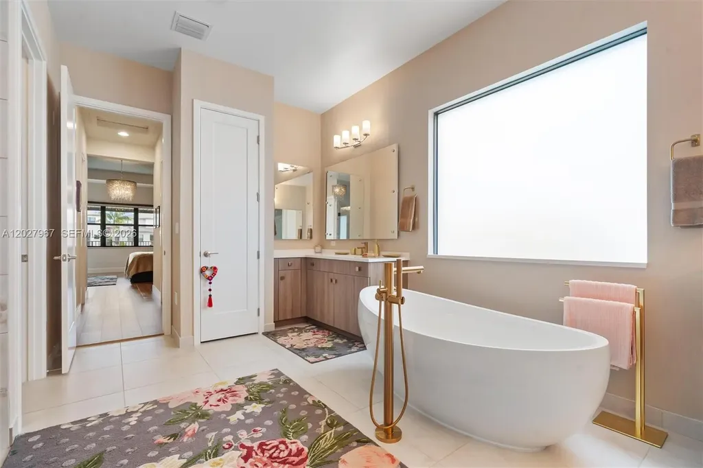 20108 Castle Stuart Avenue Boca Raton FL 33434