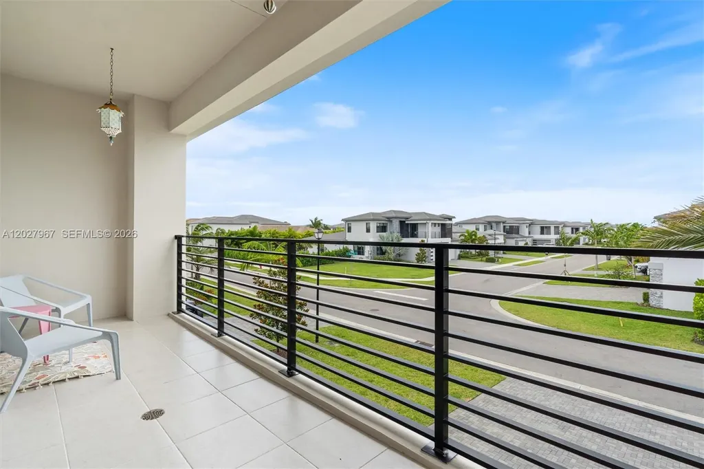 20108 Castle Stuart Avenue Boca Raton FL 33434