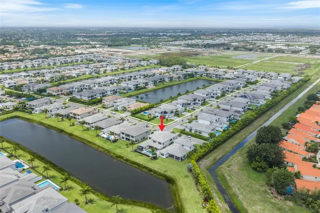 20108 Castle Stuart Avenue Boca Raton FL 33434