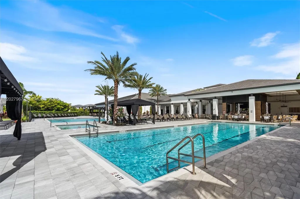 20108 Castle Stuart Avenue Boca Raton FL 33434