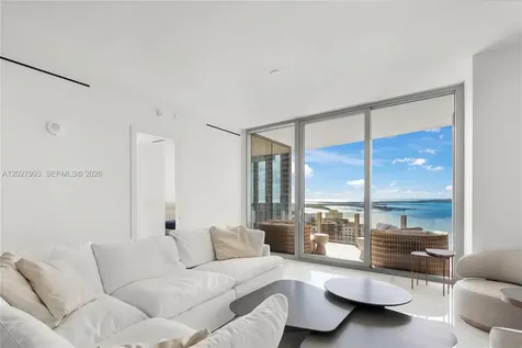 300 Biscayne Boulevard Way Miami FL 33131