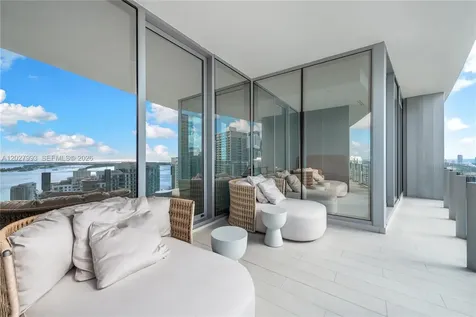 300 Biscayne Boulevard Way Miami FL 33131