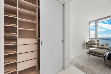300 Biscayne Boulevard Way Miami FL 33131
