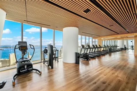 300 Biscayne Boulevard Way Miami FL 33131