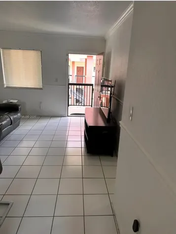 5420 W 21st Court Hialeah FL 33016