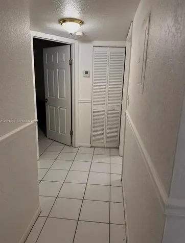 5420 W 21st Court Hialeah FL 33016
