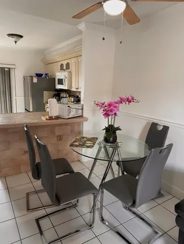5420 W 21st Court Hialeah FL 33016