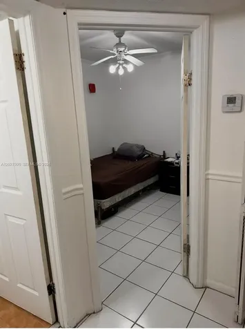 5420 W 21st Court Hialeah FL 33016