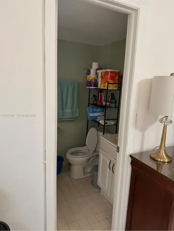 5420 W 21st Court Hialeah FL 33016