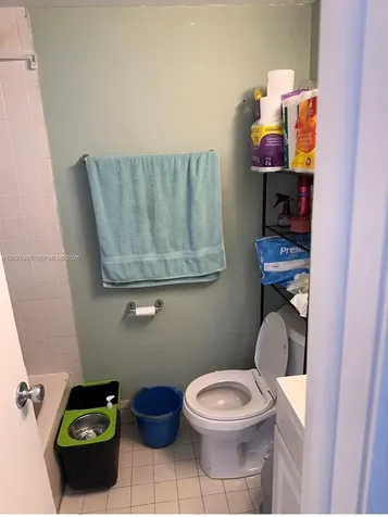 5420 W 21st Court Hialeah FL 33016