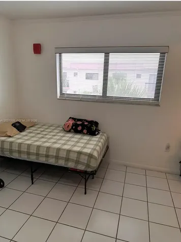 5420 W 21st Court Hialeah FL 33016