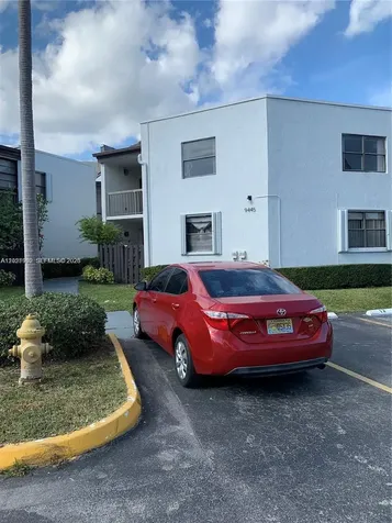9445 Fontainebleau Boulevard Miami FL 33172