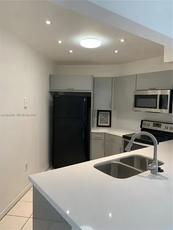 9445 Fontainebleau Boulevard Miami FL 33172