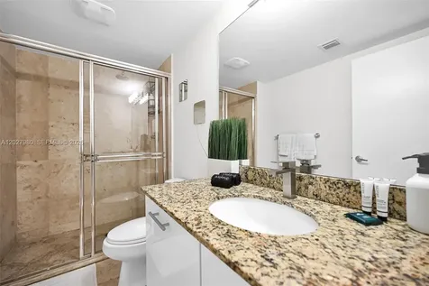 41 SE 5th Street Miami FL 33131