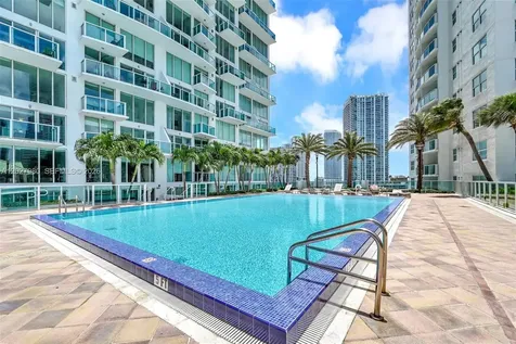 41 SE 5th Street Miami FL 33131
