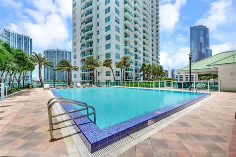 41 SE 5th Street Miami FL 33131