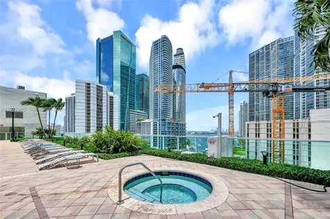 41 SE 5th Street Miami FL 33131