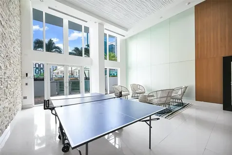 41 SE 5th Street Miami FL 33131
