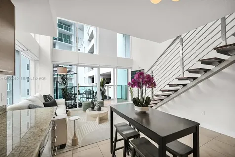 41 SE 5th Street Miami FL 33131