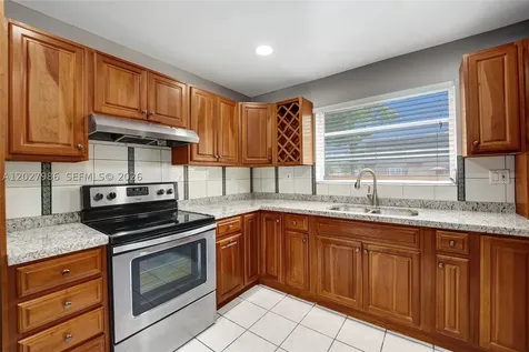 7175 Nova Drive Davie FL 33317