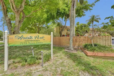 7175 Nova Drive Davie FL 33317