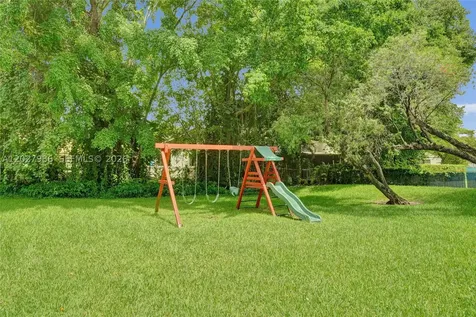7175 Nova Drive Davie FL 33317