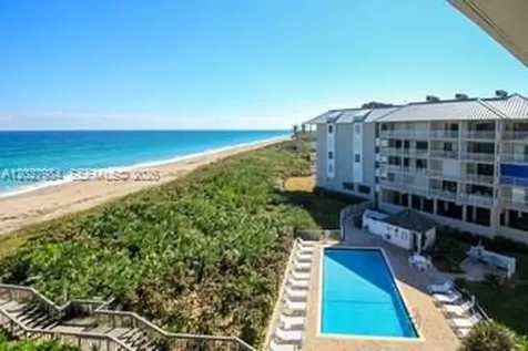 429 NE Tradewind Lane Hutchinson Island FL 34996