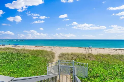 429 NE Tradewind Lane Hutchinson Island FL 34996